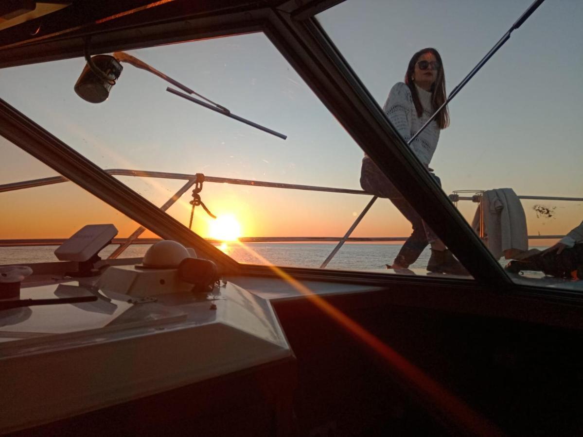 Готель Diamantedouro - Boat Віла-Нова-де-Гая Екстер'єр фото