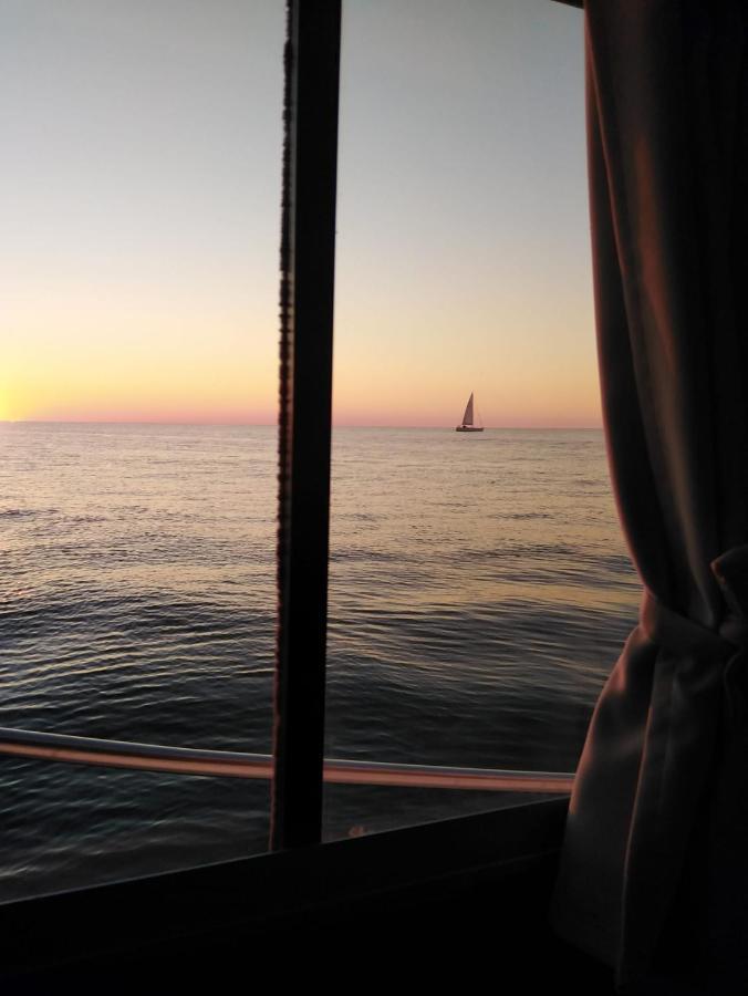 Готель Diamantedouro - Boat Віла-Нова-де-Гая Екстер'єр фото